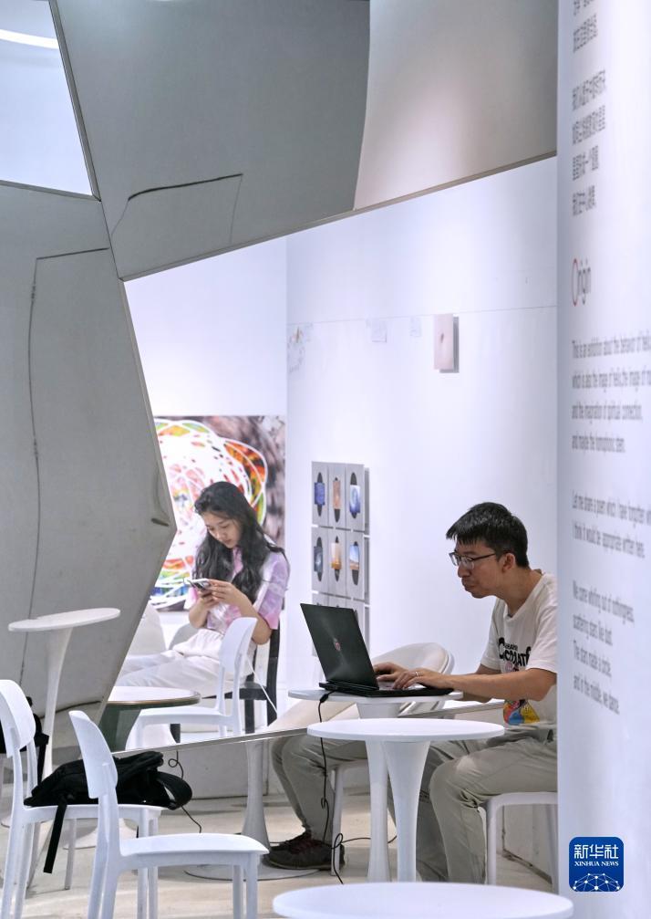 摆脱冰球游戏技巧